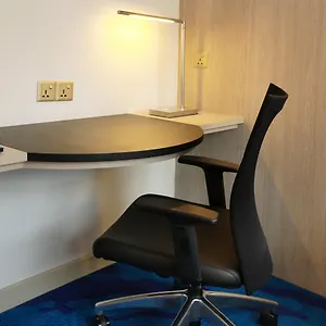 3* Hotel Express Centre By Ihg